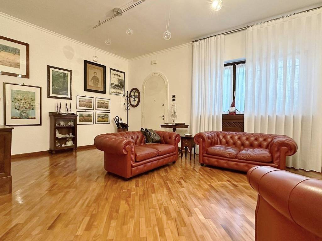 casa indipendente in vendita a Foggia in zona Macchia Gialla