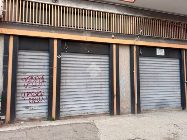 negozio in vendita a Foggia in zona Immacolata / San Pio X