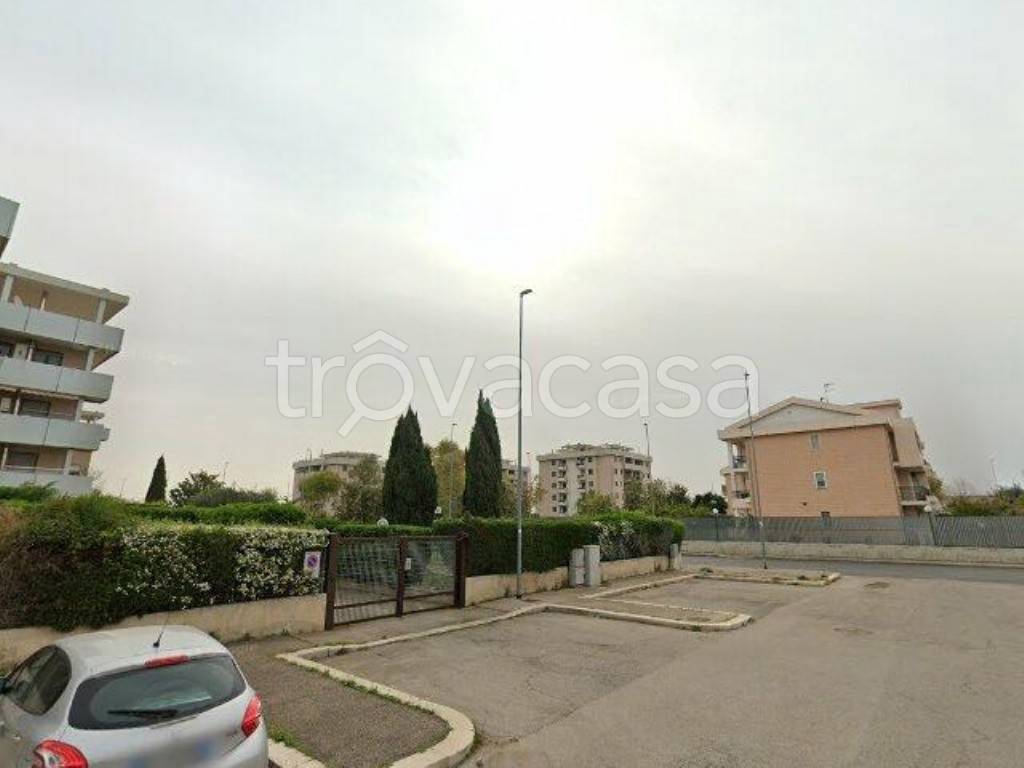 appartamento in vendita a Foggia in zona Candelaro