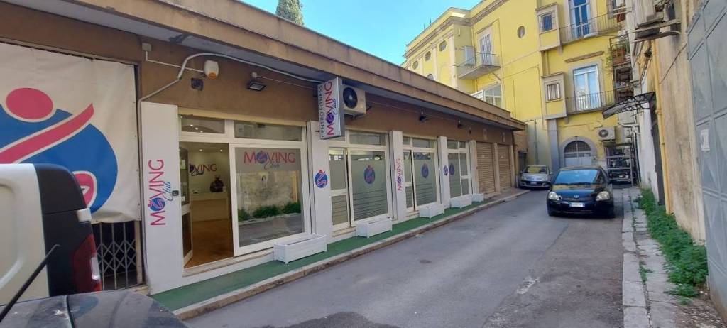 negozio in vendita a Foggia