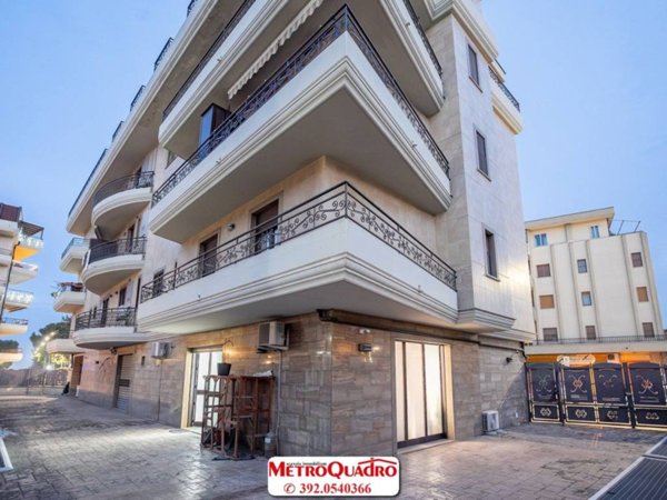 locale commerciale in vendita a Foggia in zona Rione Diaz