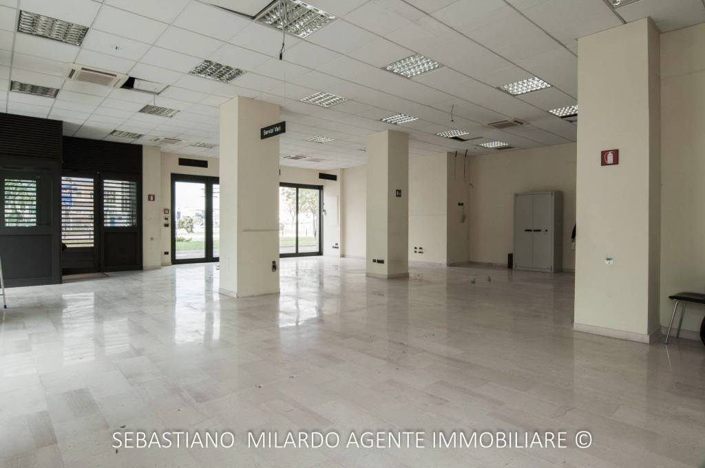 negozio in vendita a Foggia