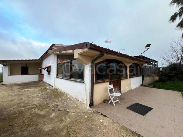 casa indipendente in vendita a Foggia