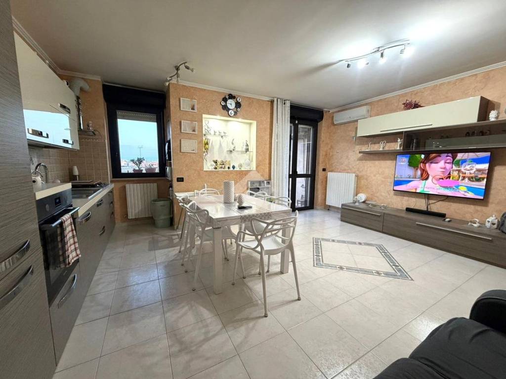 appartamento in vendita a Foggia in zona Macchia Gialla