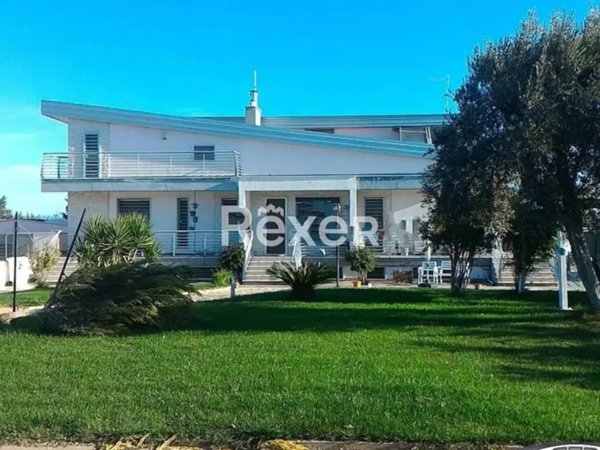 casa indipendente in vendita a Foggia in zona Incoronata