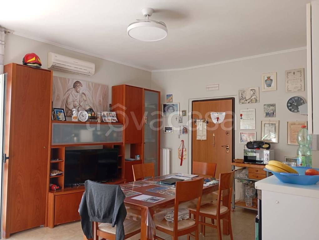 appartamento in vendita a Foggia in zona Villaggio Artigiani