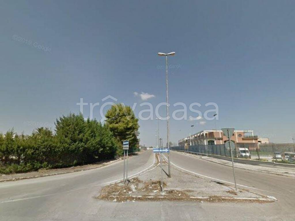 terreno edificabile in vendita a Foggia in zona Villaggio Artigiani