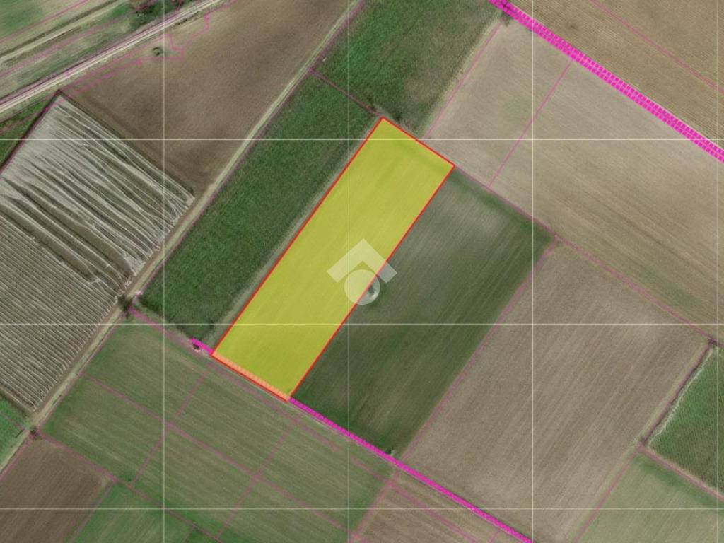 terreno agricolo in vendita a Foggia in zona Incoronata
