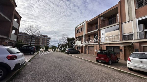 casa indipendente in vendita a Foggia