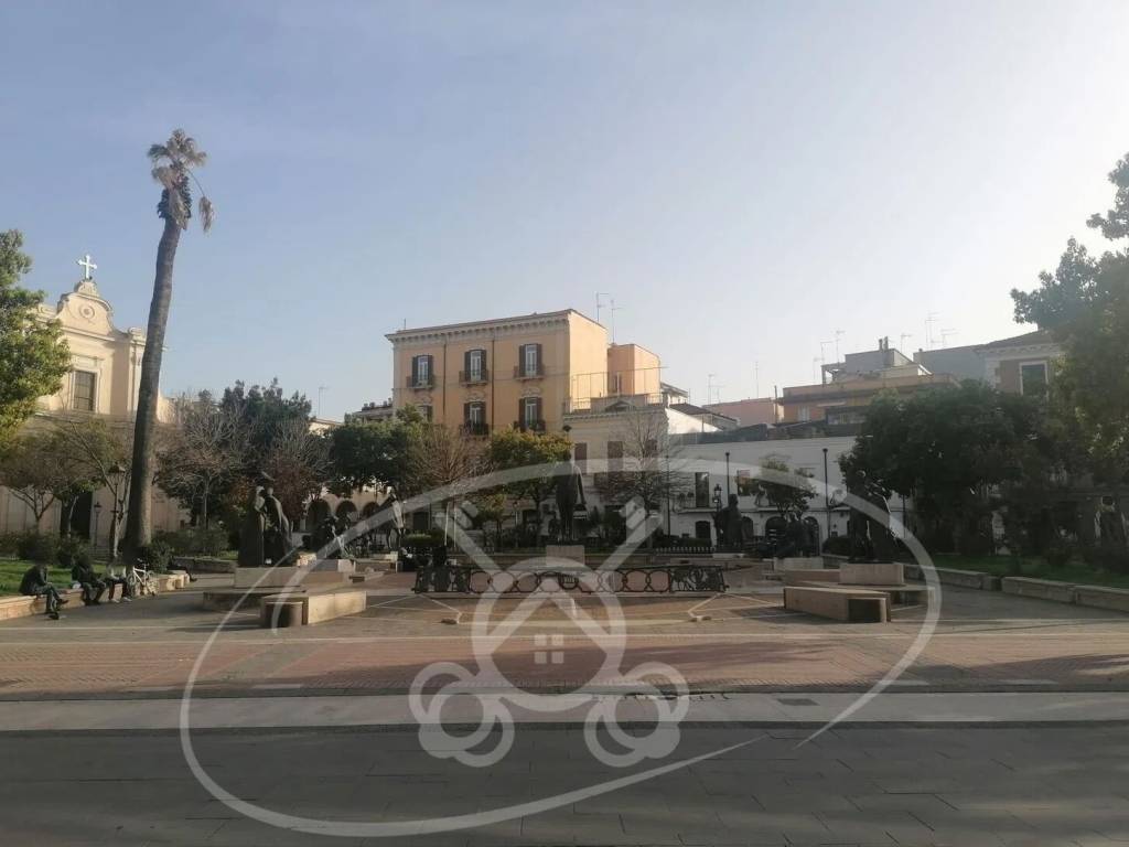 negozio in vendita a Foggia in zona Centro Città