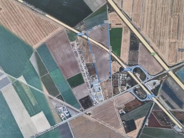 terreno agricolo in vendita a Foggia in zona Incoronata