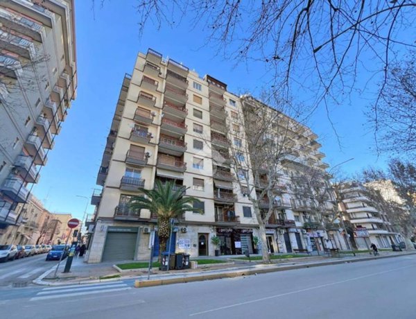 appartamento in vendita a Foggia in zona Immacolata / San Pio X