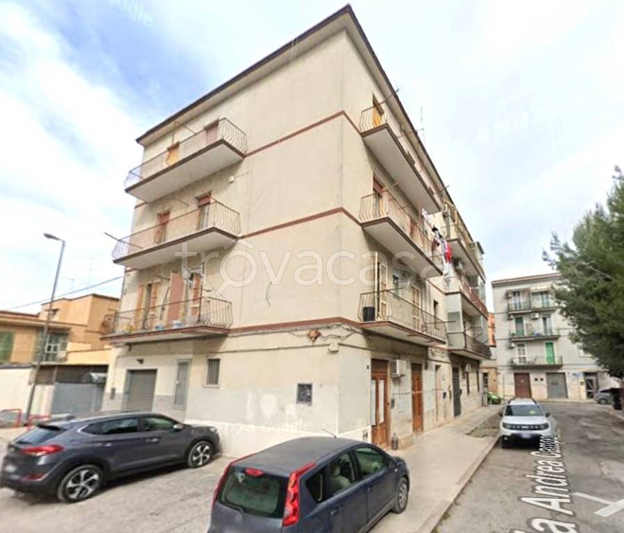 appartamento in vendita a Foggia in zona Candelaro