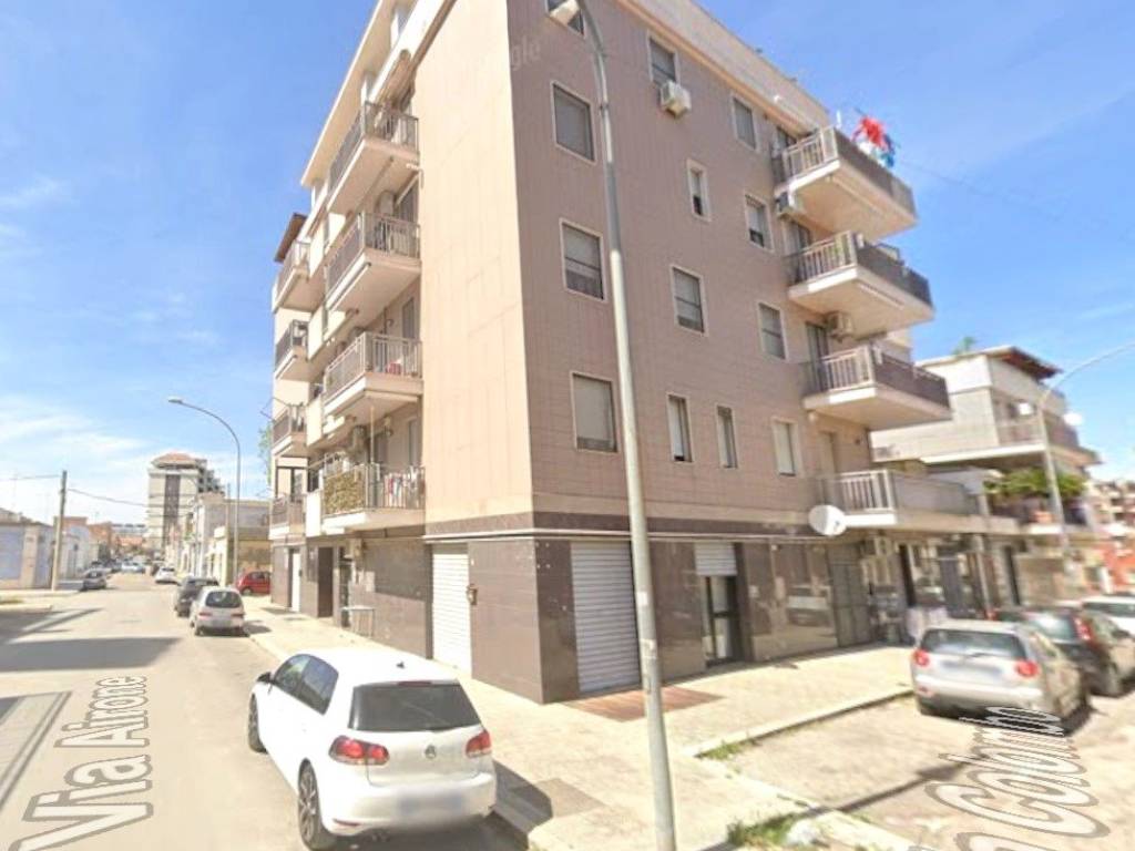 appartamento in vendita a Foggia in zona Candelaro