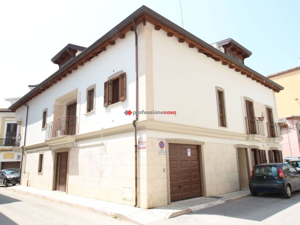 ufficio in vendita a Foggia in zona Centro Città