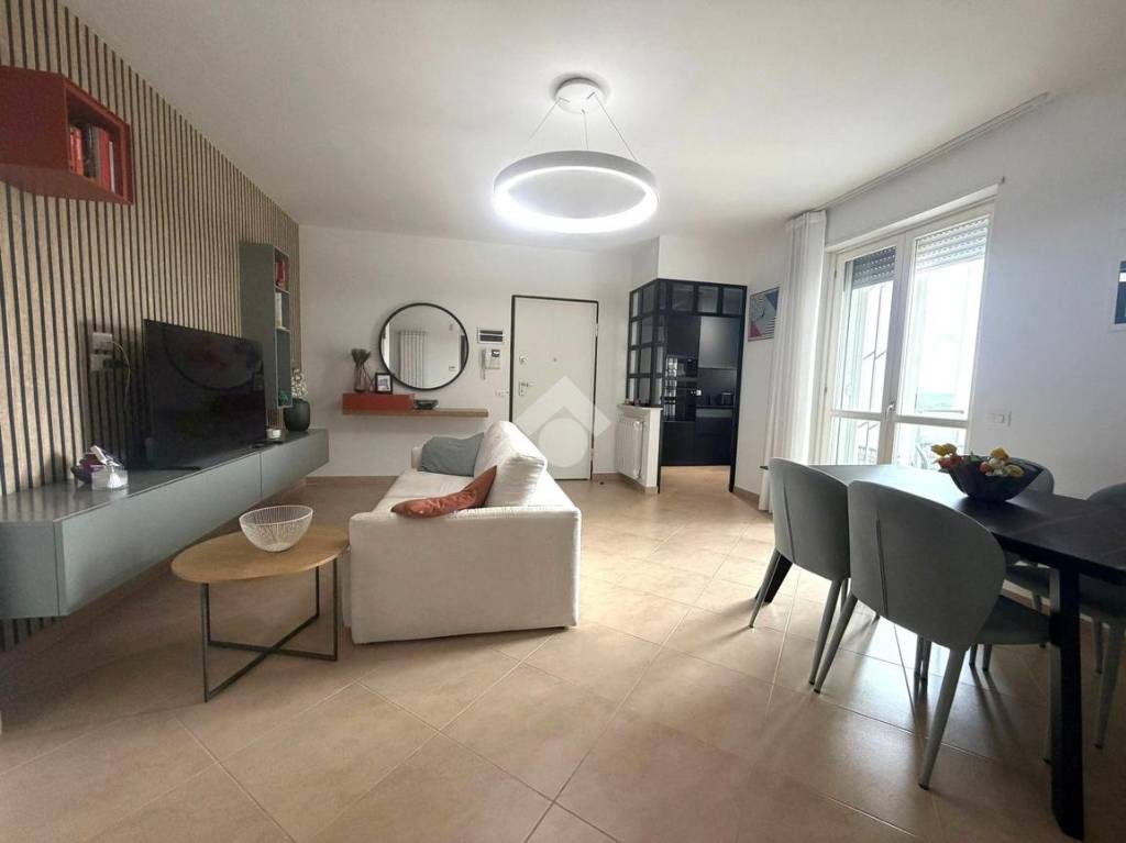 appartamento in vendita a Foggia in zona Macchia Gialla