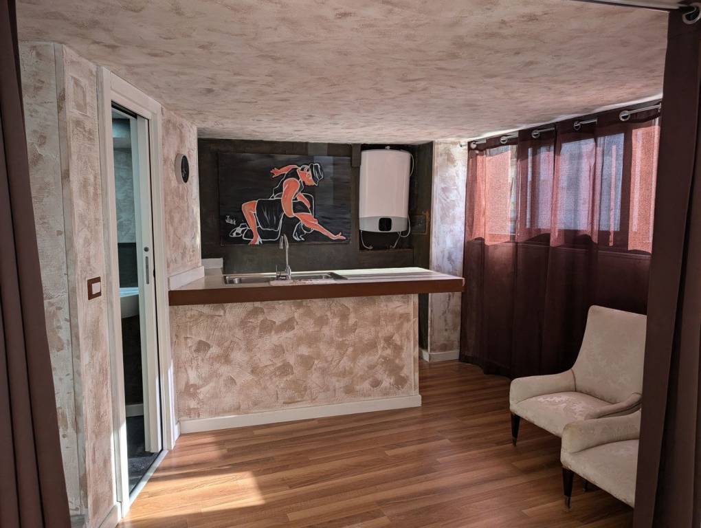 casa indipendente in vendita a Foggia in zona Centro Città