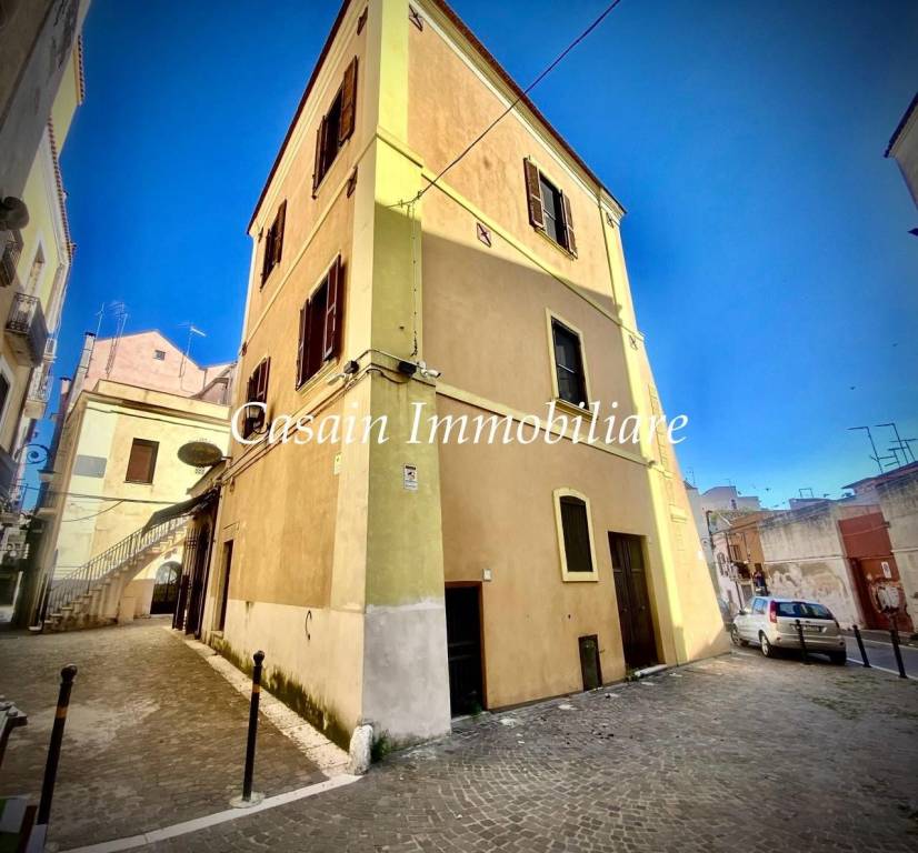 ufficio in vendita a Foggia in zona Centro Città