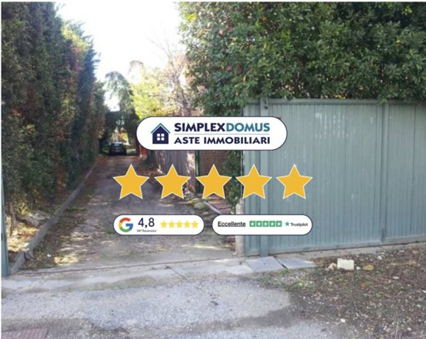 casa indipendente in vendita a Foggia in zona Macchia Gialla