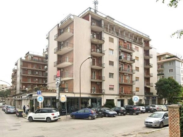 appartamento in vendita a Foggia in zona Immacolata / San Pio X