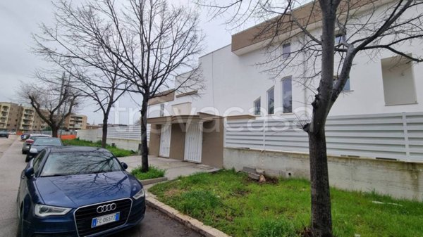 appartamento in vendita a Foggia in zona Rione Diaz