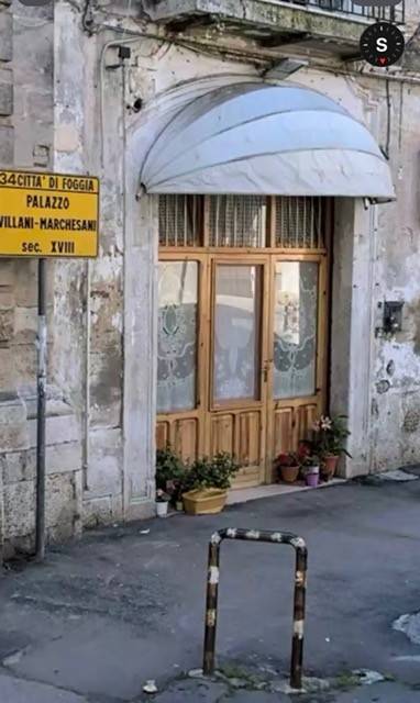 negozio in vendita a Foggia in zona Centro Città