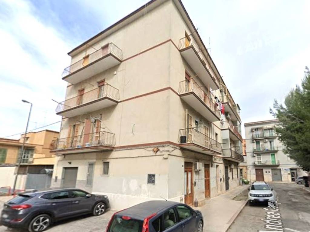 appartamento in vendita a Foggia in zona Candelaro