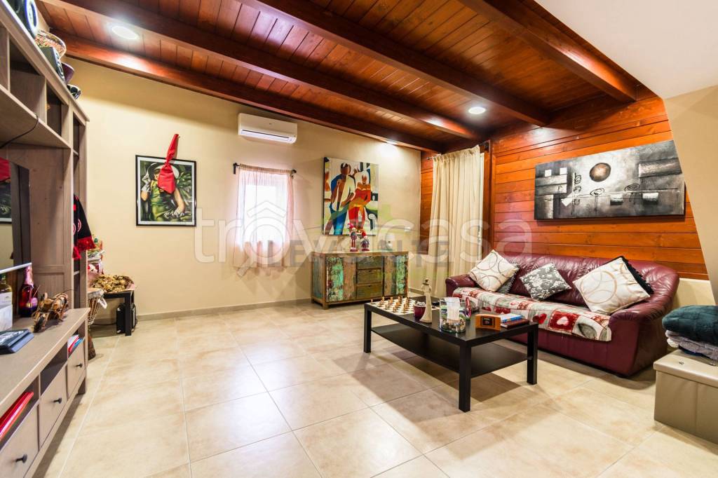 appartamento in vendita a Foggia in zona Villaggio Artigiani