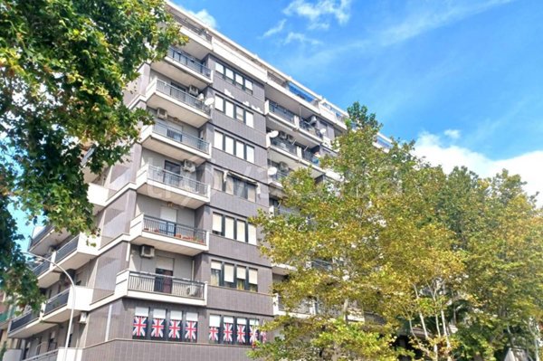 negozio in vendita a Foggia in zona Immacolata / San Pio X