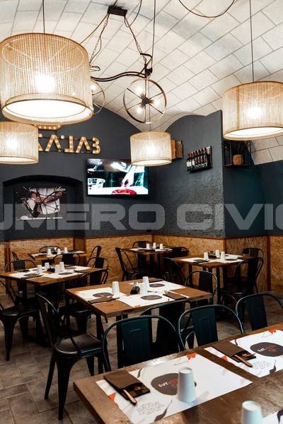 negozio in vendita a Foggia in zona Centro Città