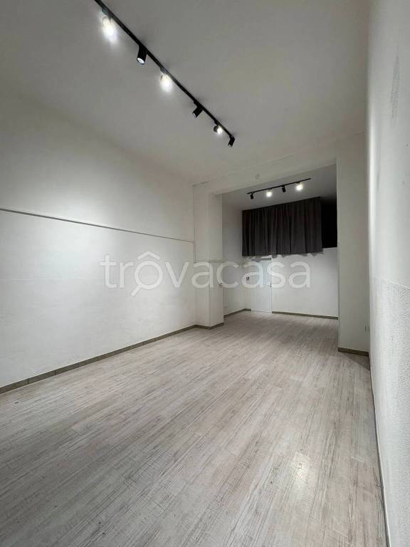 negozio in vendita a Foggia in zona Immacolata / San Pio X