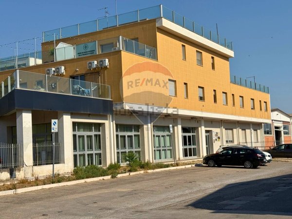 ufficio in vendita a Foggia