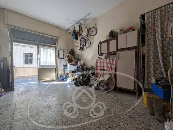 negozio in vendita a Foggia in zona Centro Città