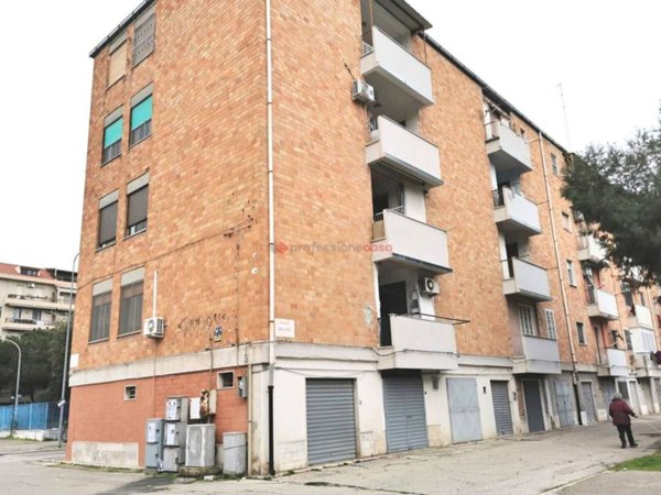 appartamento in vendita a Foggia in zona Immacolata / San Pio X