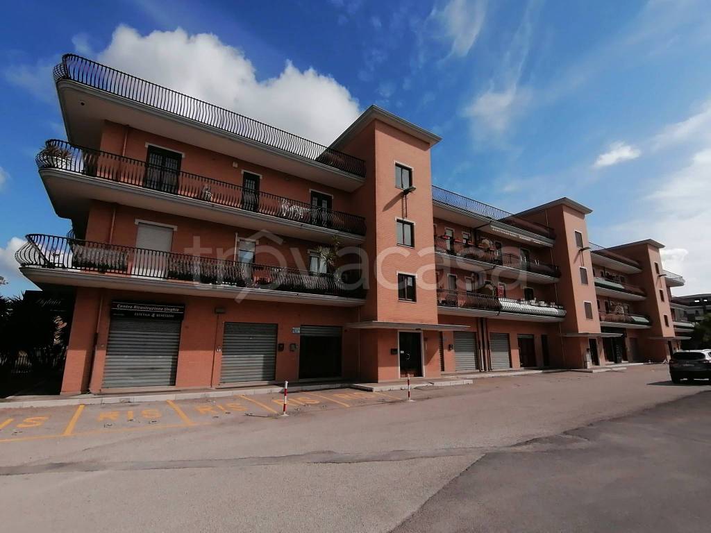 appartamento in vendita a Foggia in zona Ordona Sud