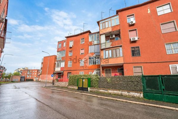 appartamento in vendita a Foggia in zona Candelaro