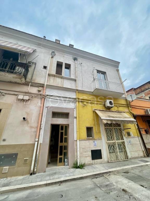appartamento in vendita a Foggia in zona Immacolata / San Pio X