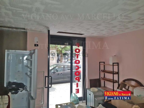 locale commerciale in vendita a Foggia
