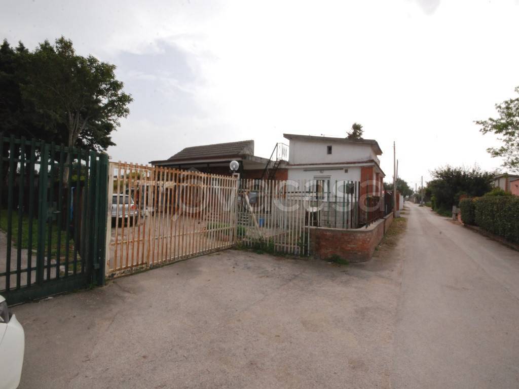 casa indipendente in vendita a Foggia