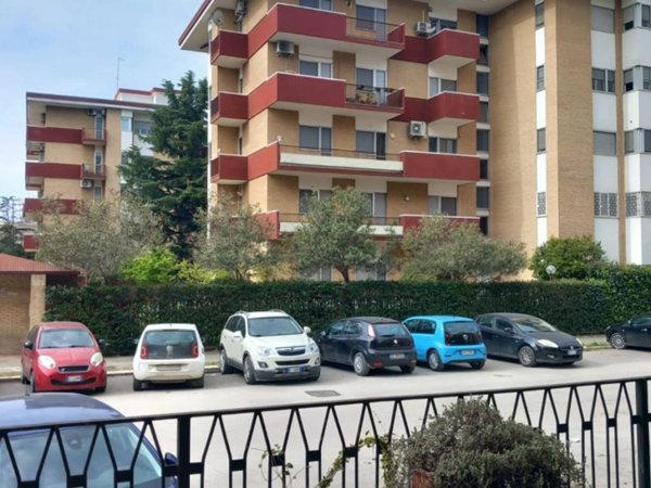 appartamento in vendita a Foggia in zona Candelaro
