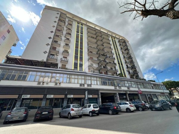 appartamento in vendita a Foggia in zona Immacolata / San Pio X
