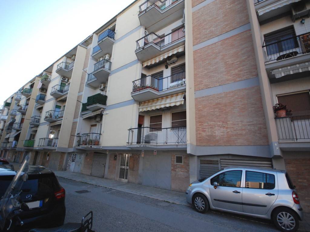 appartamento in vendita a Foggia in zona Immacolata / San Pio X