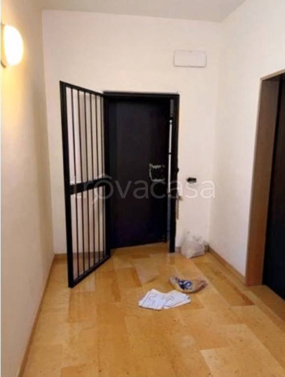 ufficio in vendita a Foggia in zona Ordona Sud