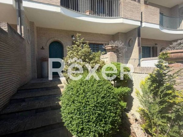 casa indipendente in vendita a Foggia in zona Macchia Gialla