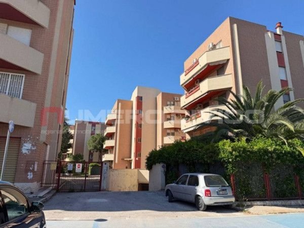 negozio in vendita a Foggia