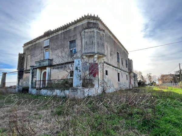 appartamento in vendita a Foggia in zona Incoronata