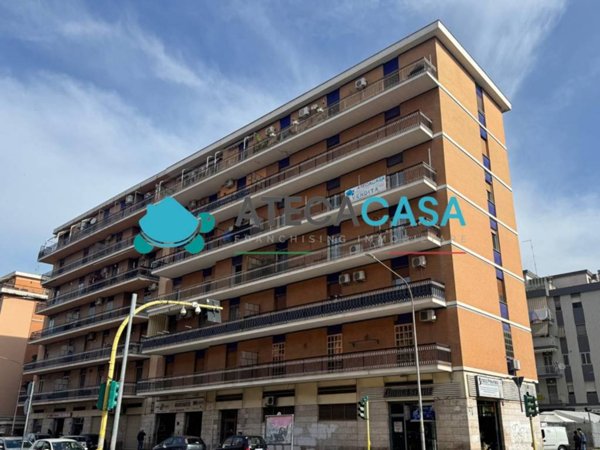 appartamento in vendita a Foggia in zona Immacolata / San Pio X