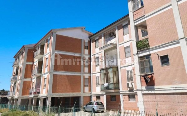 appartamento in vendita a Foggia in zona Candelaro