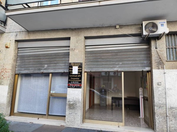 negozio in vendita a Foggia in zona Centro Città