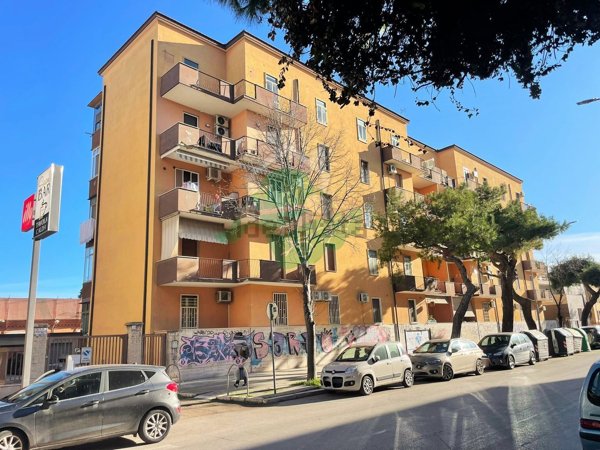 appartamento in vendita a Foggia in zona Immacolata / San Pio X